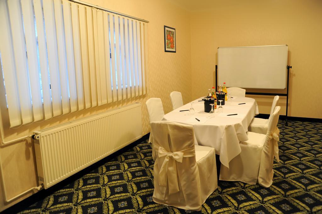 Hotel Zum Goldenen Hirsch Sankt Kilian 외부 사진